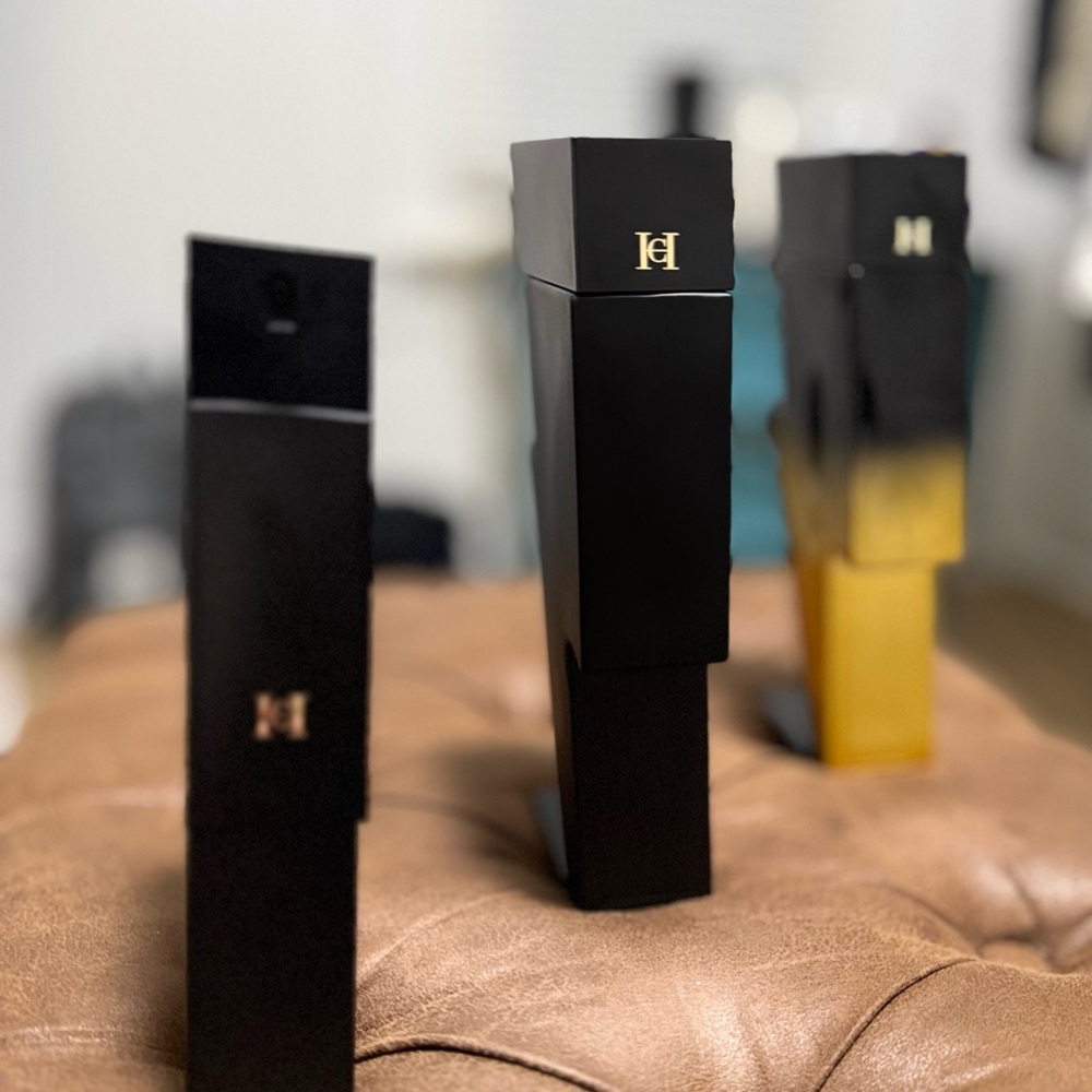 Carolina Herrera Bad Boy EDP empty bottles for decor - Picture 2 of 5